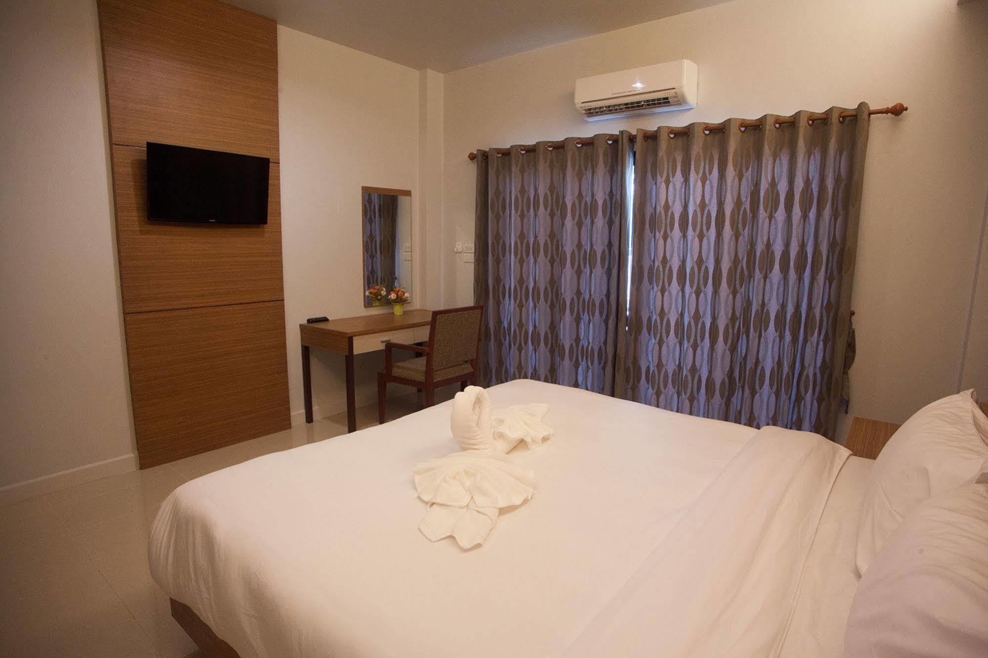 Morage Hotel Phitsanulok Exterior photo