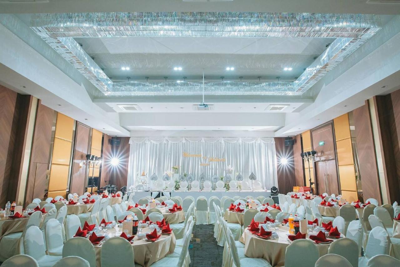 Morage Hotel Phitsanulok Exterior photo